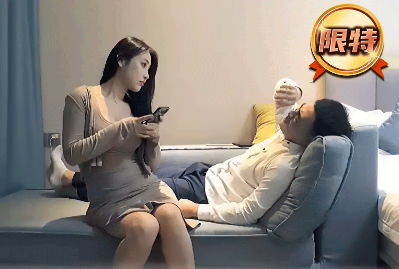 老师肉欲系列小说合集,成人乱婬小说合集500篇,齐逼短裙丰满的美少妇 好有韵味啊的。